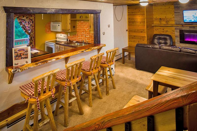 Curriers Lakeview Lodge Rice Lake Eksteriør bilde