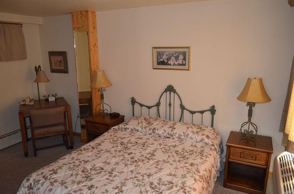 Curriers Lakeview Lodge Rice Lake Eksteriør bilde