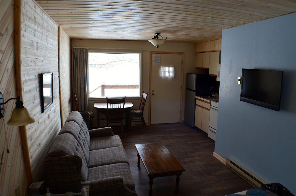 Curriers Lakeview Lodge Rice Lake Eksteriør bilde