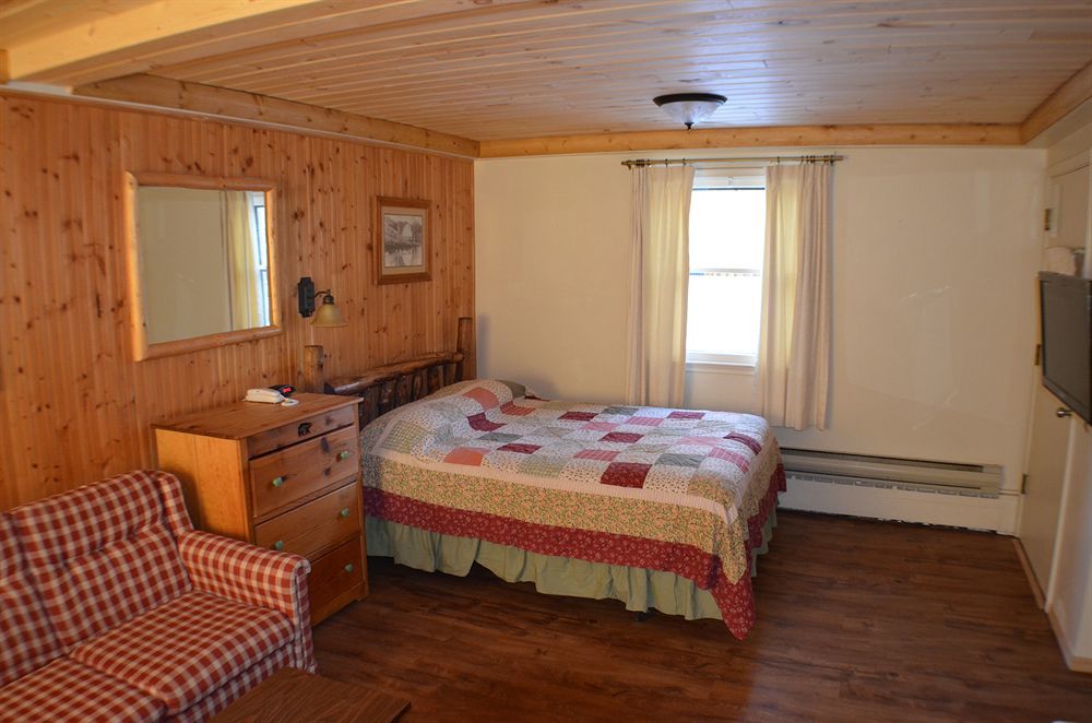Curriers Lakeview Lodge Rice Lake Eksteriør bilde