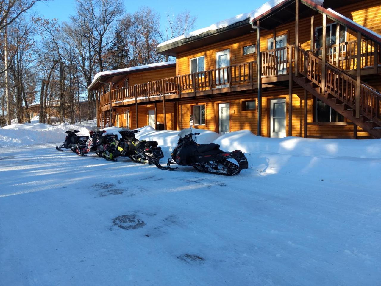 Curriers Lakeview Lodge Rice Lake Eksteriør bilde